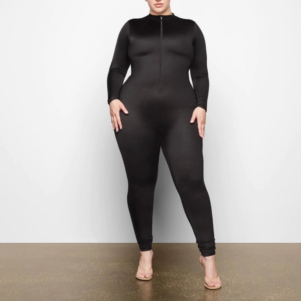 SKIMS L Shiny one-piece jumpsuit